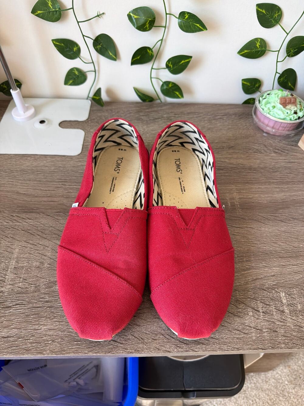 Women's Tom Flats